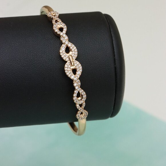 Elegant Rose Gold Bangle with Infinity Link CZ Design, XPBL0484 - Picture 6 of 11